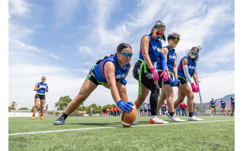 Females in Flag!! Join the fastest growing sport for girls! 